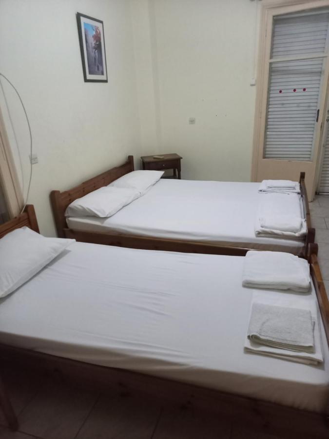 Dionisis Apartments Agia Efimia Bagian luar foto
